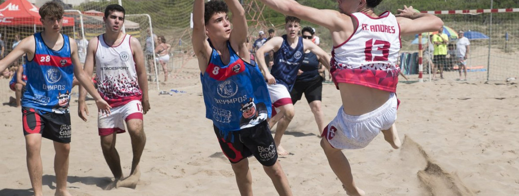 Los juveniles de playa participan en el Torneo de L’Estartit y ya se preparan para la próxima cita en Malgrat de Mar