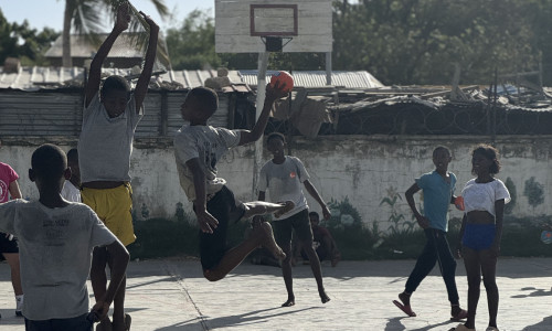 Tornem a Madagascar per seguir formant joves a Tulear