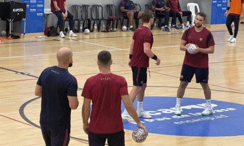 Handball School viu de prop la pretemporada del FC Barcelona a Encamp