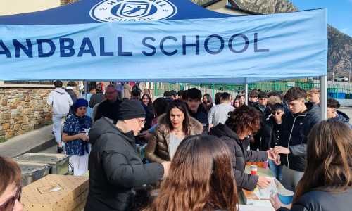 Segunda Xocolatada de Balonmano Solidaria del Año: 335,40€ recaudados para la investigación del cáncer infantil