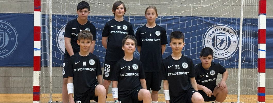 Els més petits estrenen equipació amb una jornada plena d’il·lusió